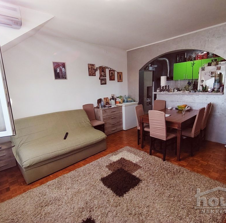Stan Prodaja Novi Sad  49 m2