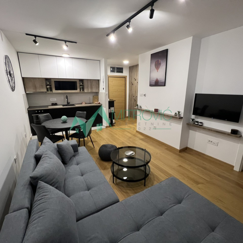 Stan Prodaja Novi Sad  48 m2