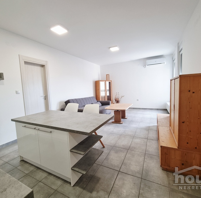 Stan Prodaja Novi Sad  43 m2