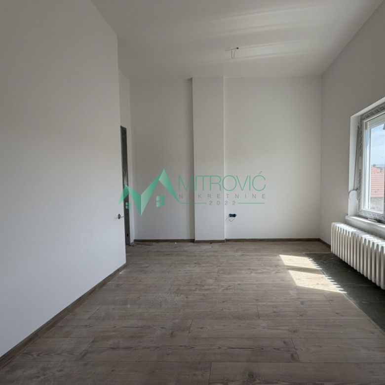 Sremska Kamenica, Centar – omogućen kredit za mlade!.