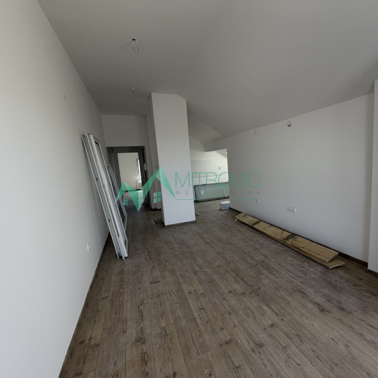 Stan Prodaja Sremska Kamenica  54 m2