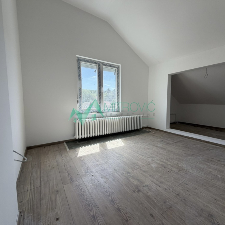 Stan Prodaja Sremska Kamenica  54 m2