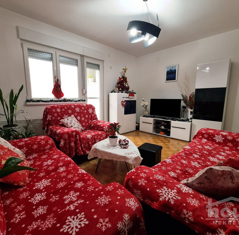 Stan Prodaja Novi Sad  54 m2