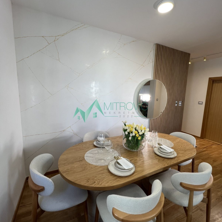 Stan Prodaja Novi Sad  50 m2