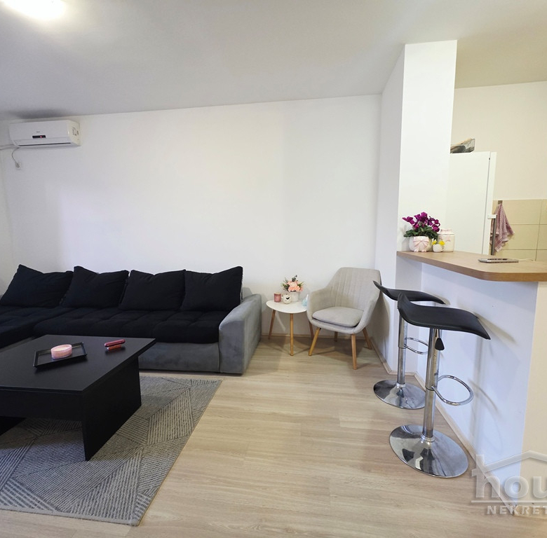 Stan Prodaja Novi Sad  49 m2