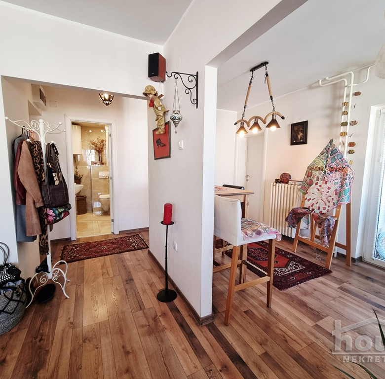 Stan Prodaja Novi Sad  55 m2