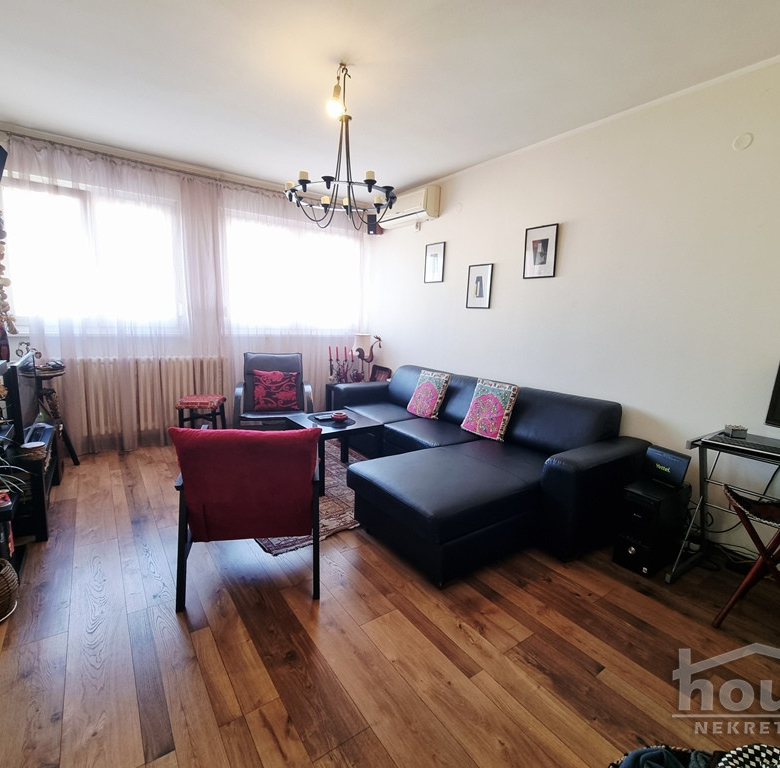 Stan Prodaja Novi Sad  55 m2