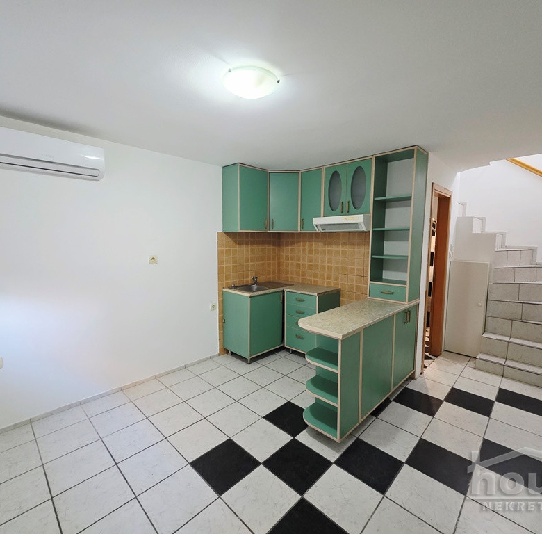 Stan Prodaja Novi Sad  56 m2