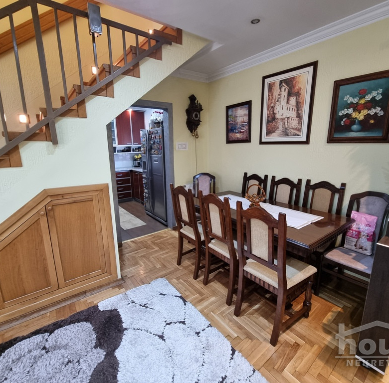 Stan Prodaja Novi Sad  77 m2
