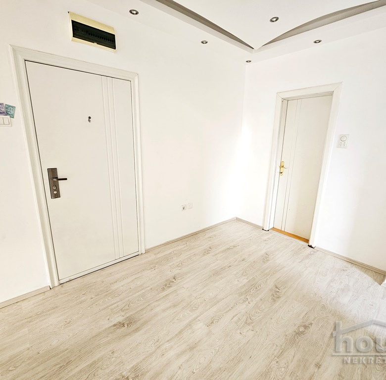 Stan Prodaja Novi Sad  130 m2