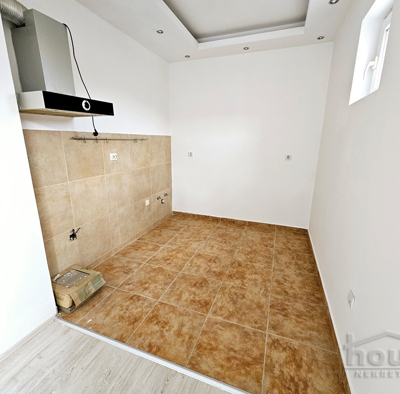 Stan Prodaja Novi Sad  130 m2