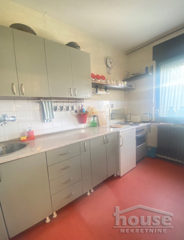 Stan Prodaja Novi Sad  73 m2