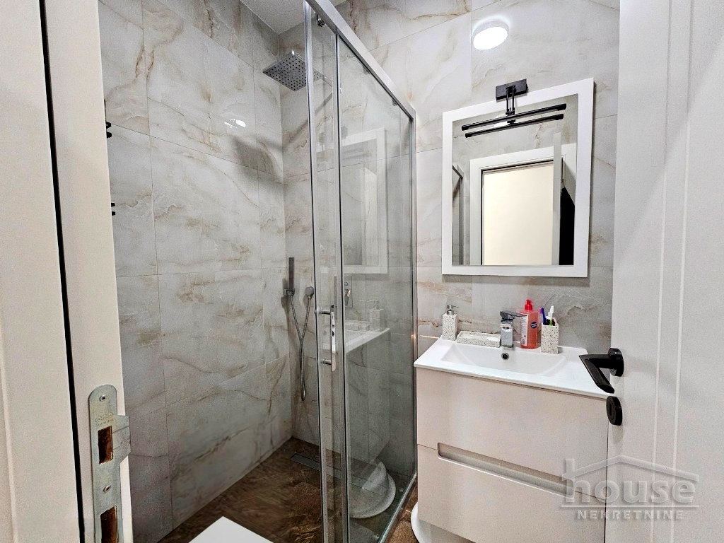 Troiposoban stan na prodaju, Veternička Rampa, Novi Sad, 87m², 300.000 €
