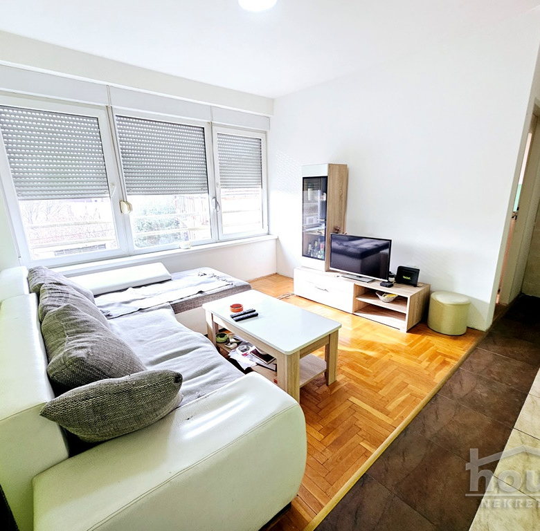 Stan Prodaja Novi Sad  52 m2