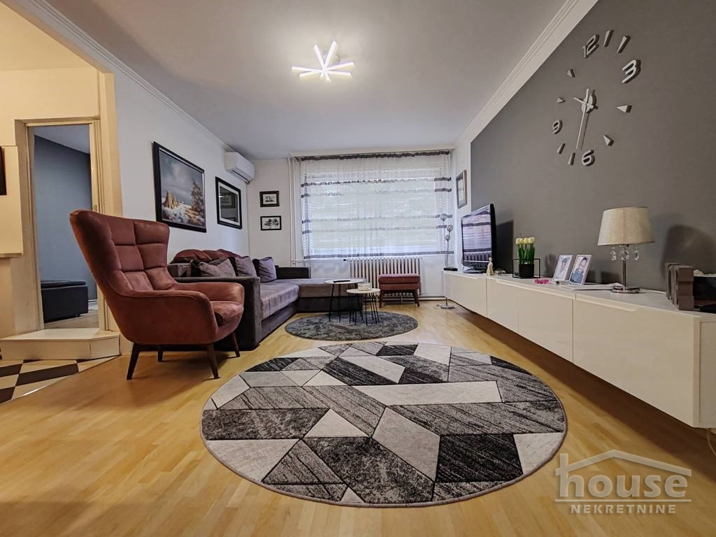 Stan Prodaja Novi Sad  70 m2