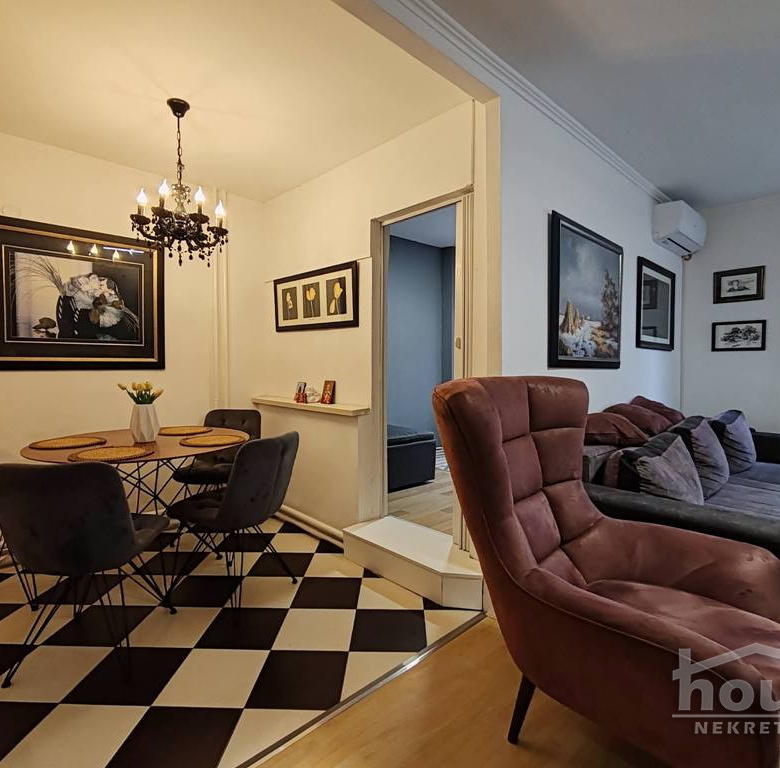 Stan Prodaja Novi Sad  70 m2