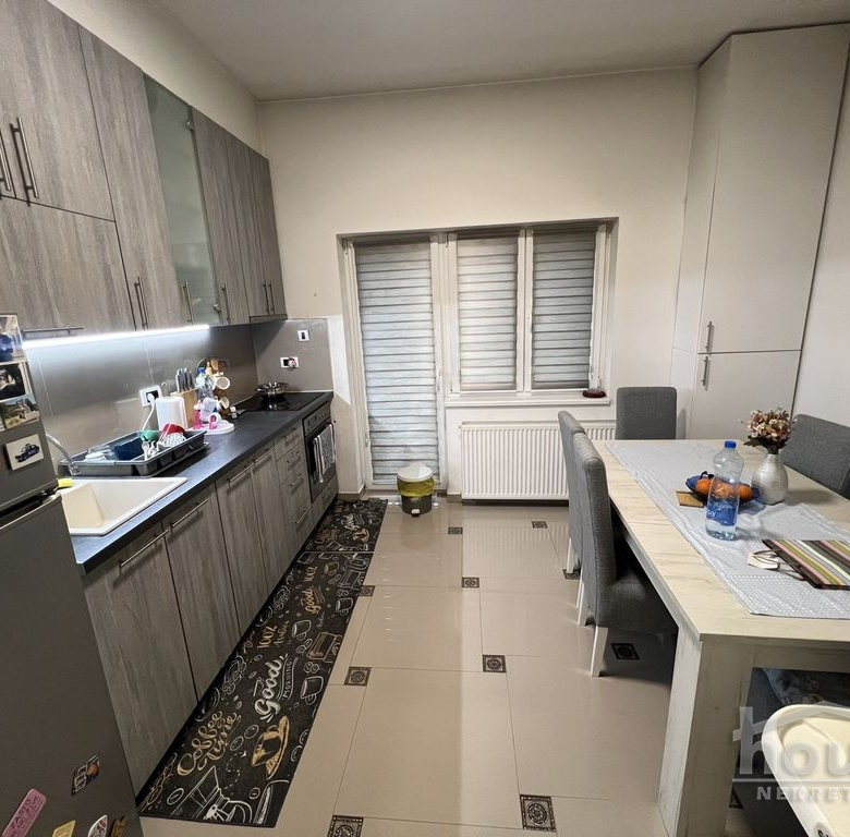 Stan Prodaja Novi Sad  87 m2