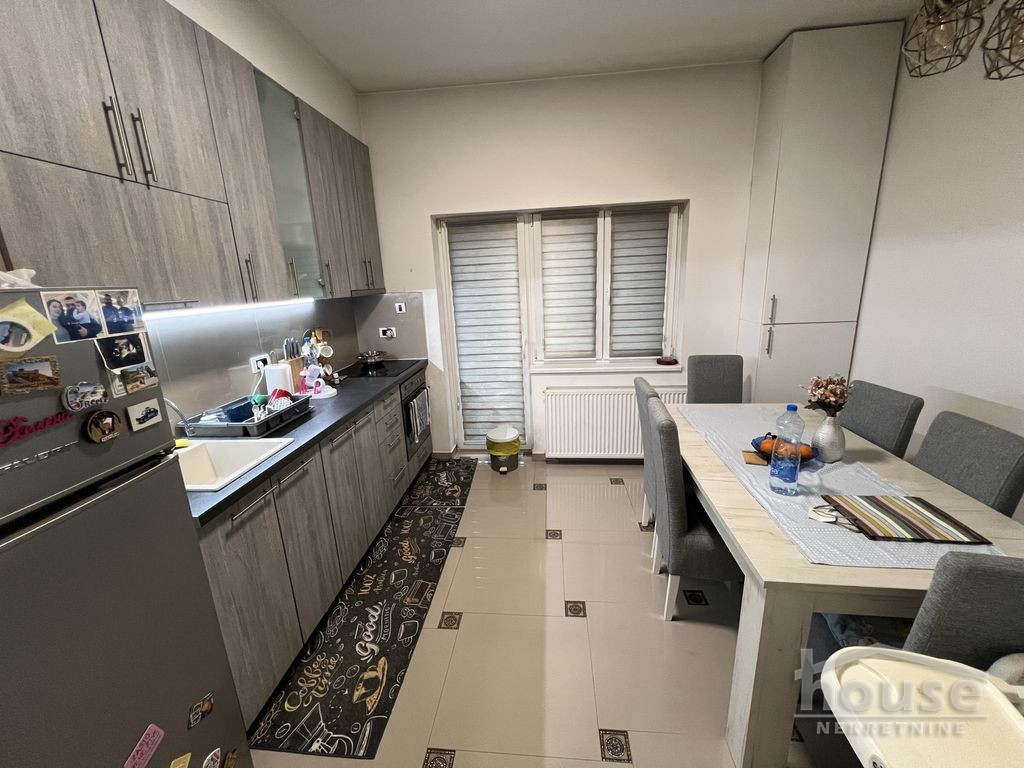 Stan Prodaja Novi Sad  87 m2