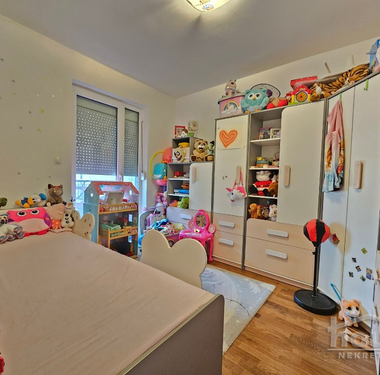 Stan Prodaja Novi Sad  75 m2