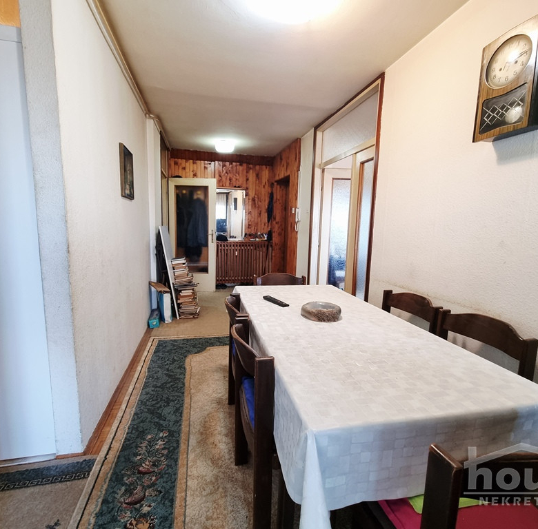 Stan Prodaja Novi Sad  77 m2