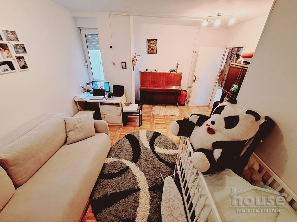 stanovi-3-5-re-bulevar-1062856-uuvic Troiposoban stan na prodaju, Bulevar Oslobođenja, Novi Sad, 80m², 5. sprat, 208.000 €