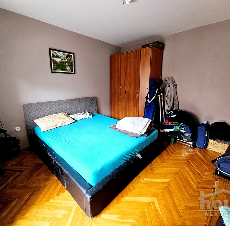 Stan Prodaja Novi Sad  90 m2