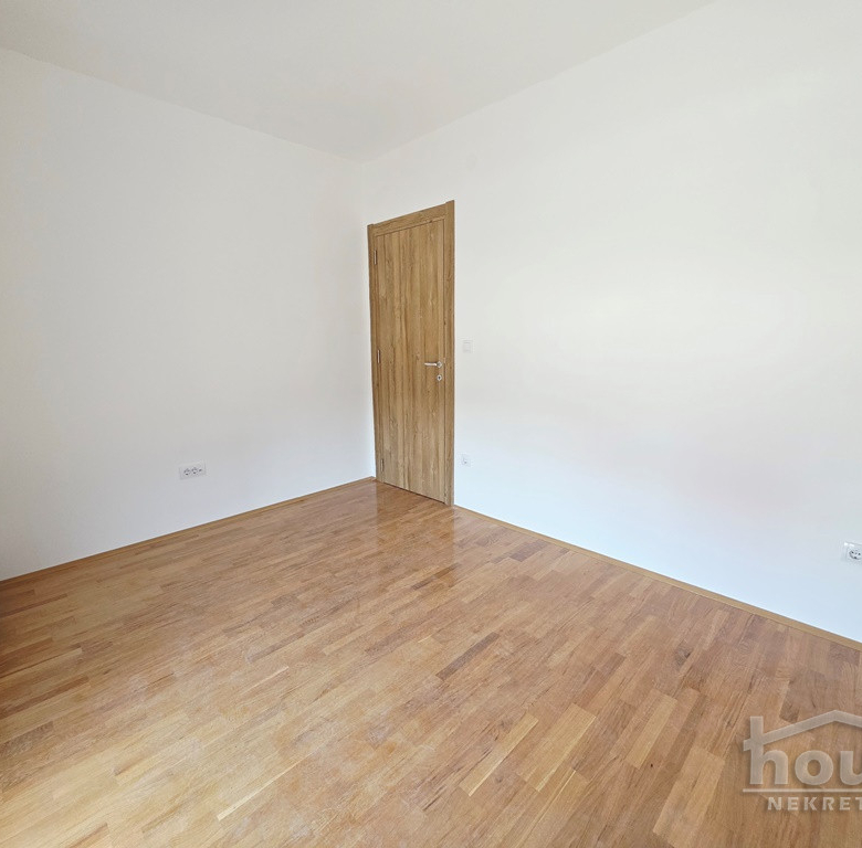 Stan Prodaja Novi Sad  80 m2