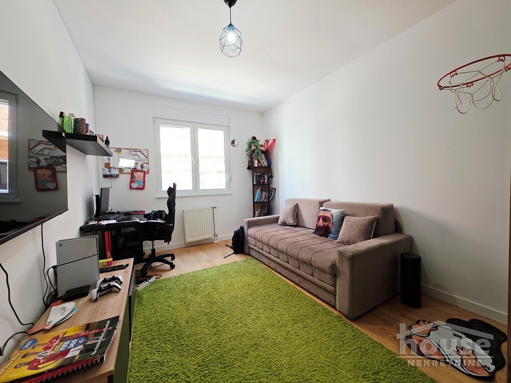 Stan Prodaja Novi Sad  73 m2
