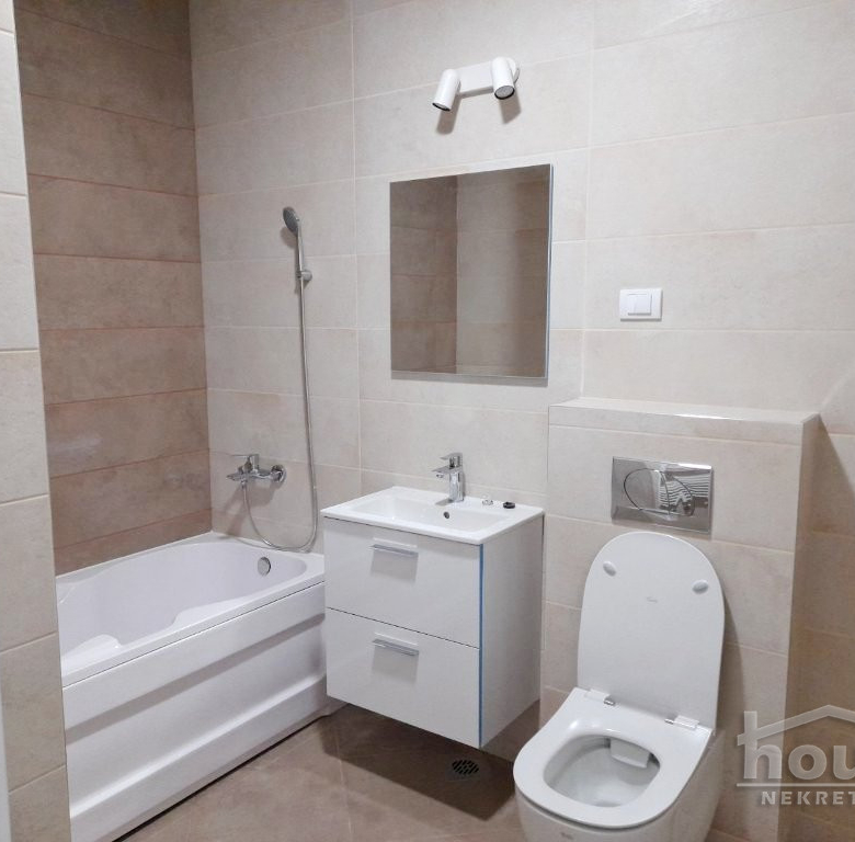 Stan Prodaja Novi Sad  71 m2