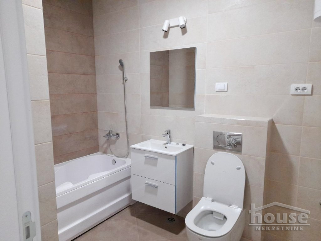 Stan Prodaja Novi Sad  71 m2