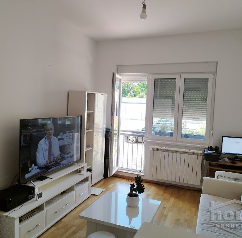 Stan Prodaja Novi Sad  71 m2