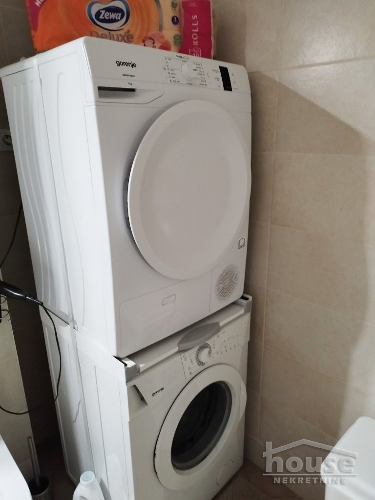 Stan Prodaja Novi Sad  71 m2