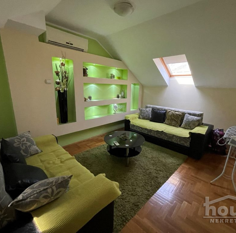 Stan Prodaja Novi Sad  64 m2