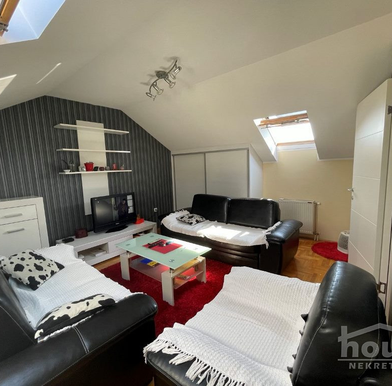 Stan Prodaja Novi Sad  64 m2