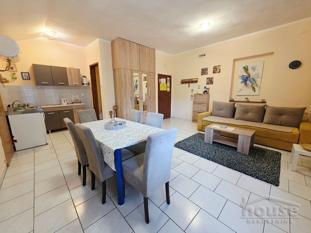Stan Prodaja Novi Sad  50 m2