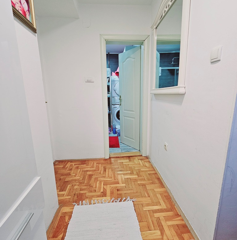 Stan Prodaja Novi Sad  67 m2