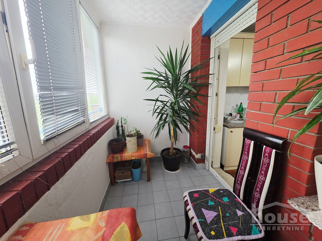 Trosoban stan na prodaju, Novo Naselje, Novi Sad, 79m², 170.000 €