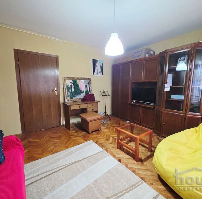 Stan Prodaja Novi Sad  79 m2