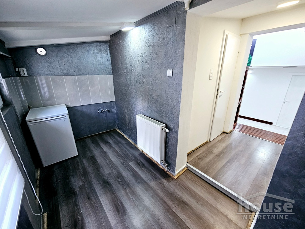 Stan Prodaja Novi Sad  50 m2