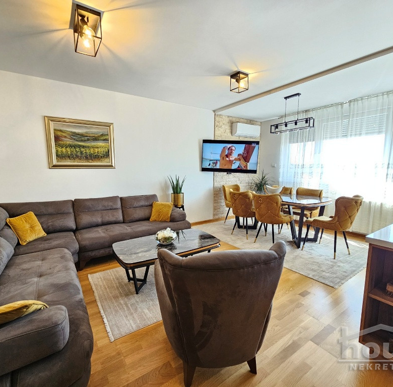 Stan Prodaja Novi Sad  75 m2