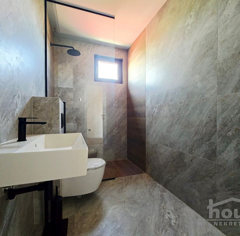 Stan Prodaja Novi Sad  51 m2