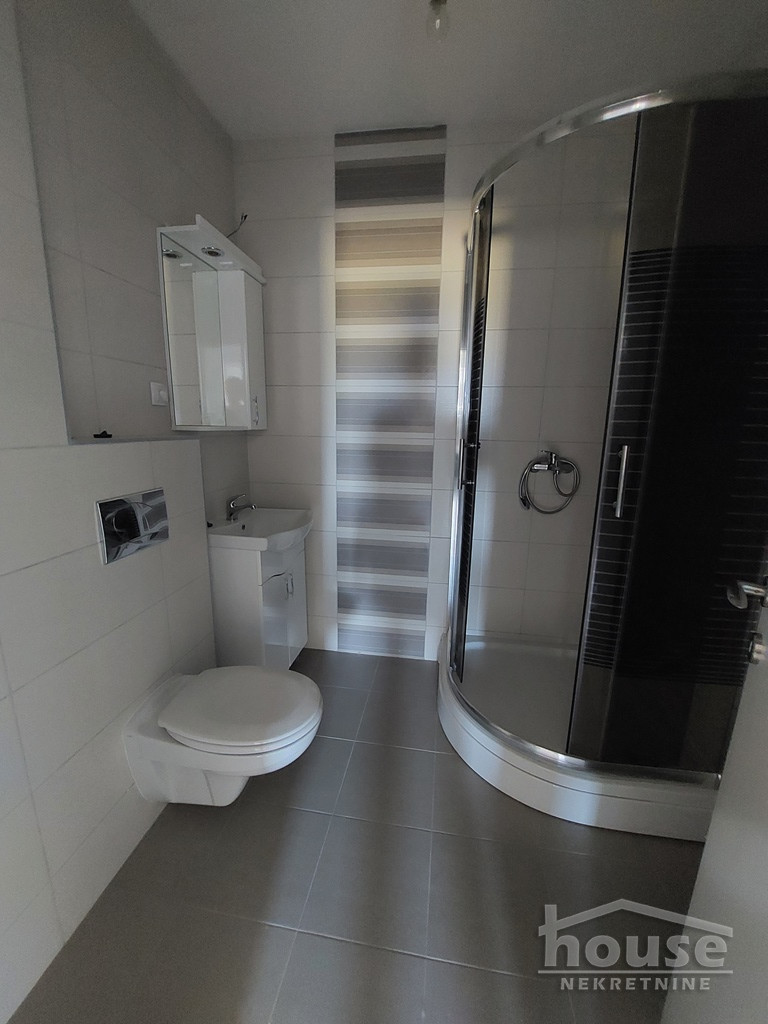 Stan Prodaja Novi Sad  83 m2
