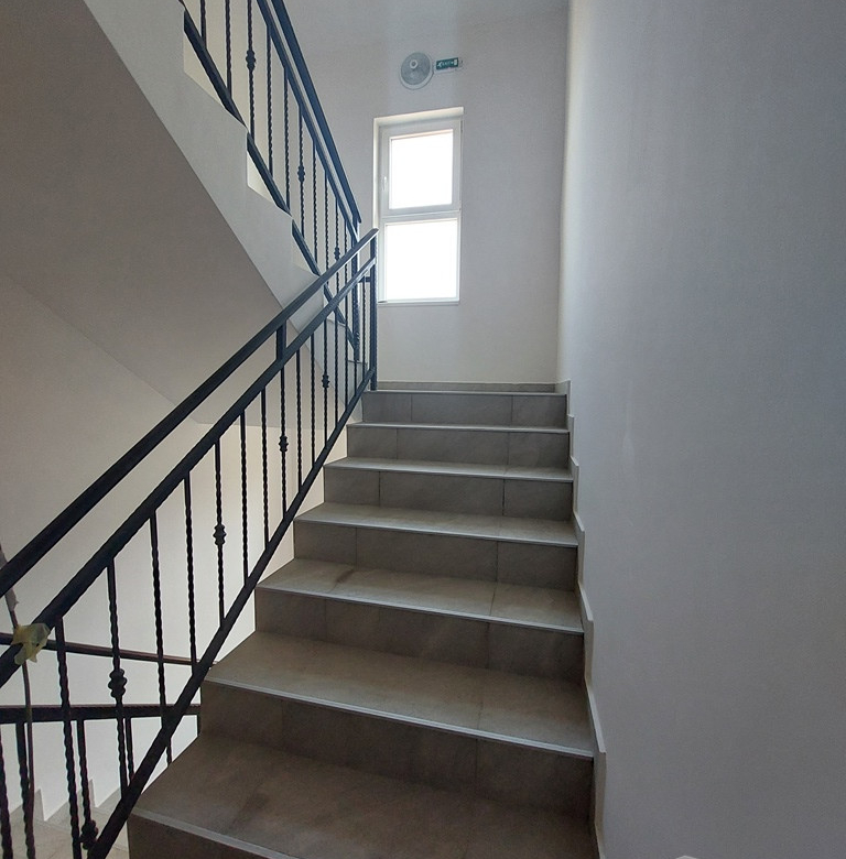 Stan Prodaja Novi Sad  83 m2