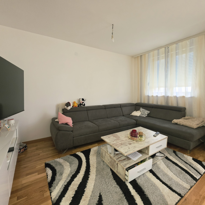 Stan Prodaja Novi Sad  78 m2