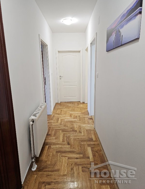 Stan Prodaja Novi Sad  69 m2