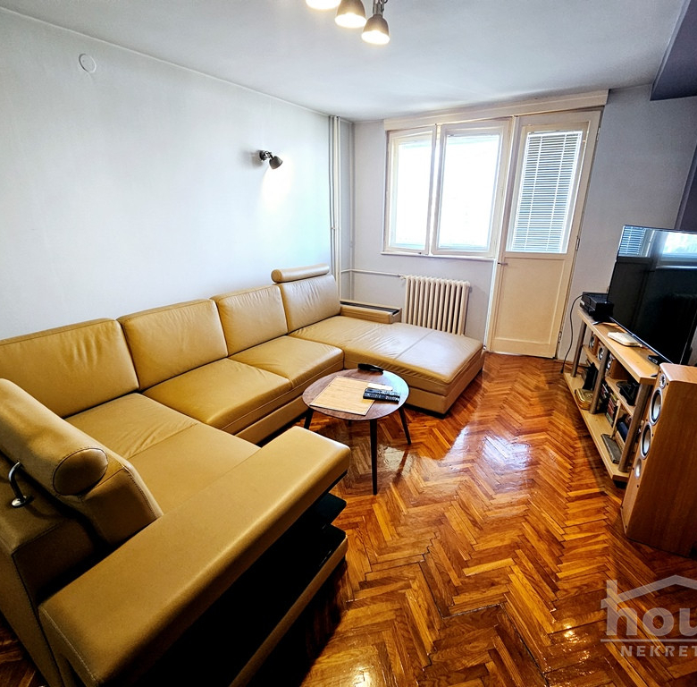 Stan Prodaja Novi Sad  66 m2