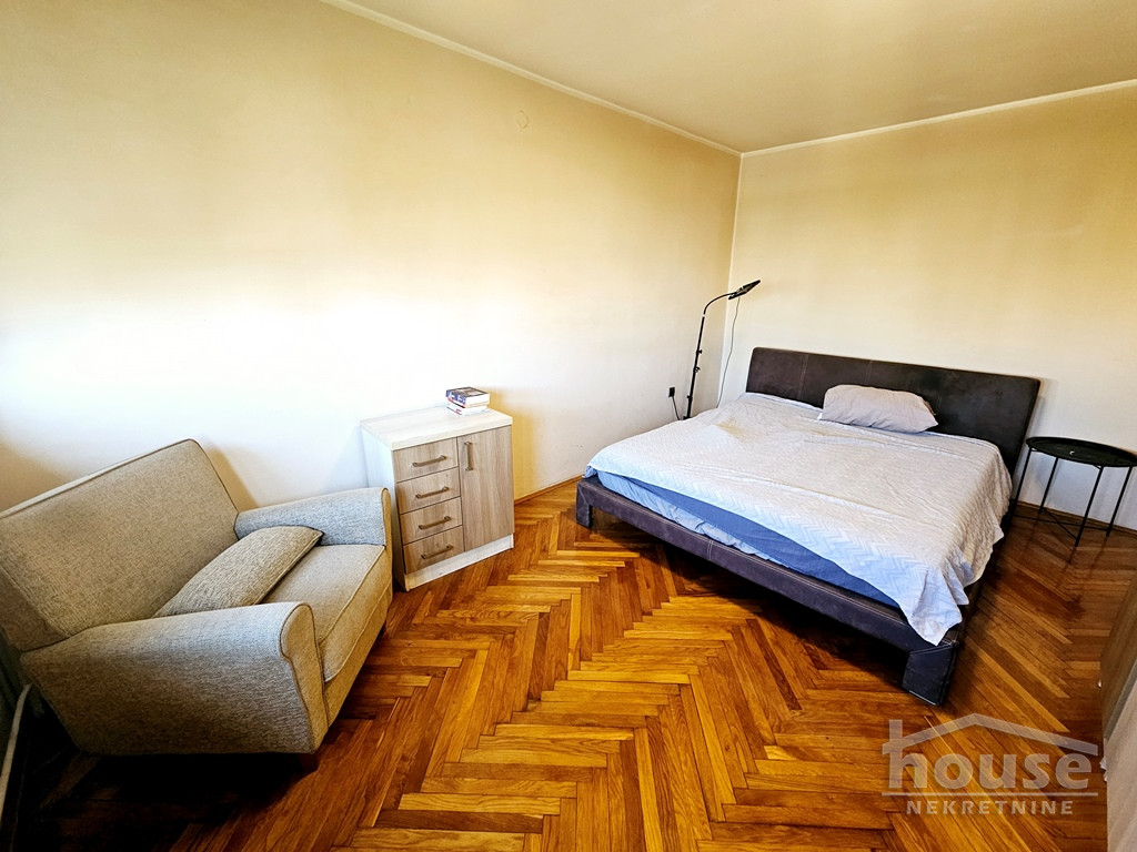 Stan Prodaja Novi Sad  66 m2