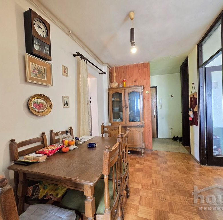 Stan Prodaja Novi Sad  74 m2
