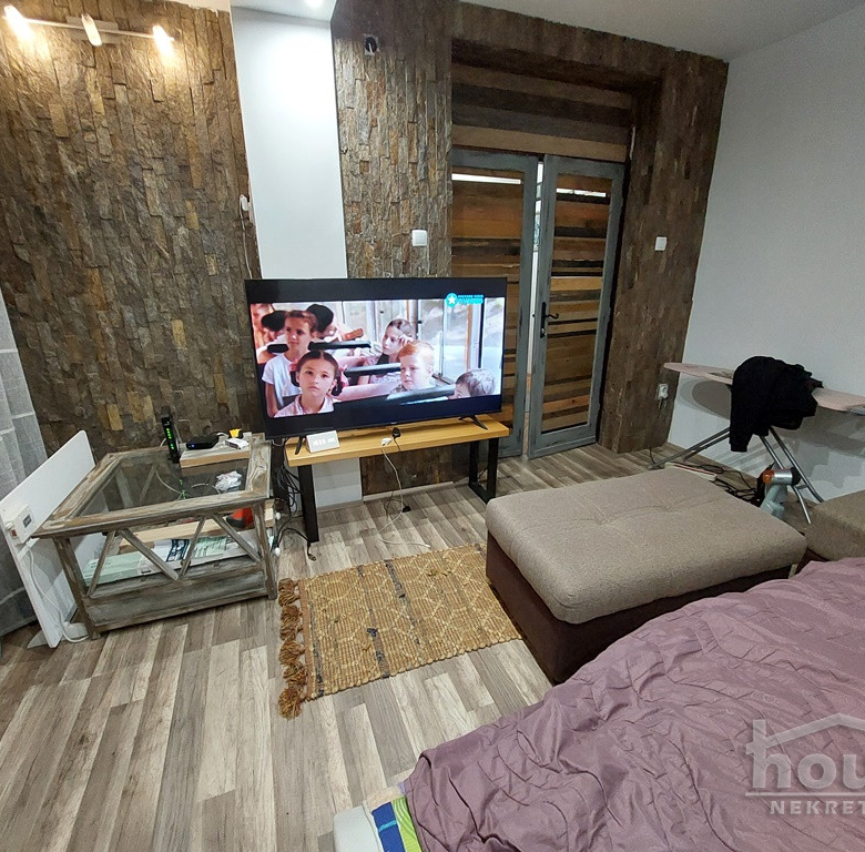 Stan Prodaja Novi Sad  56 m2
