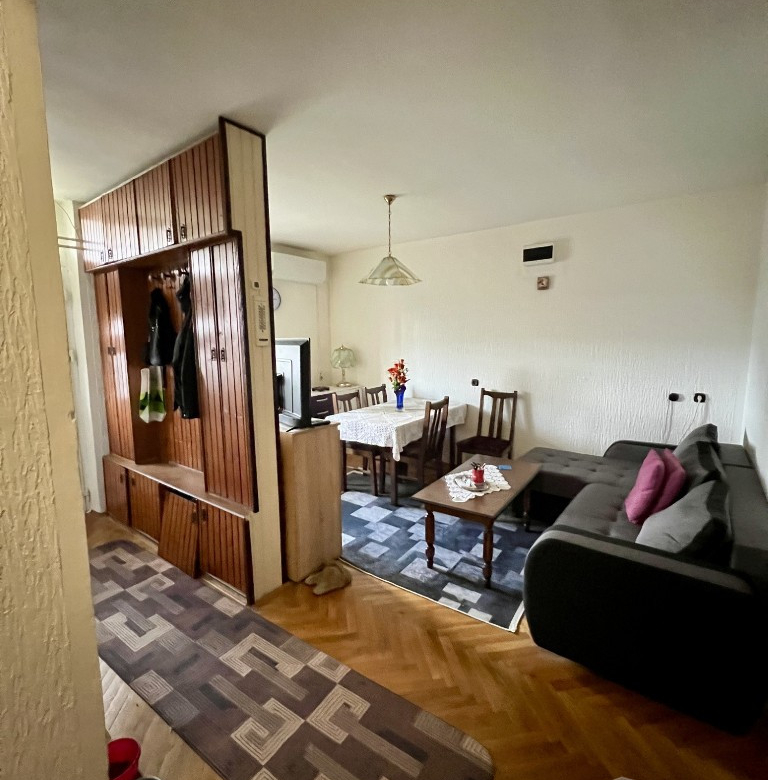 Stan Prodaja Novi Sad  58 m2